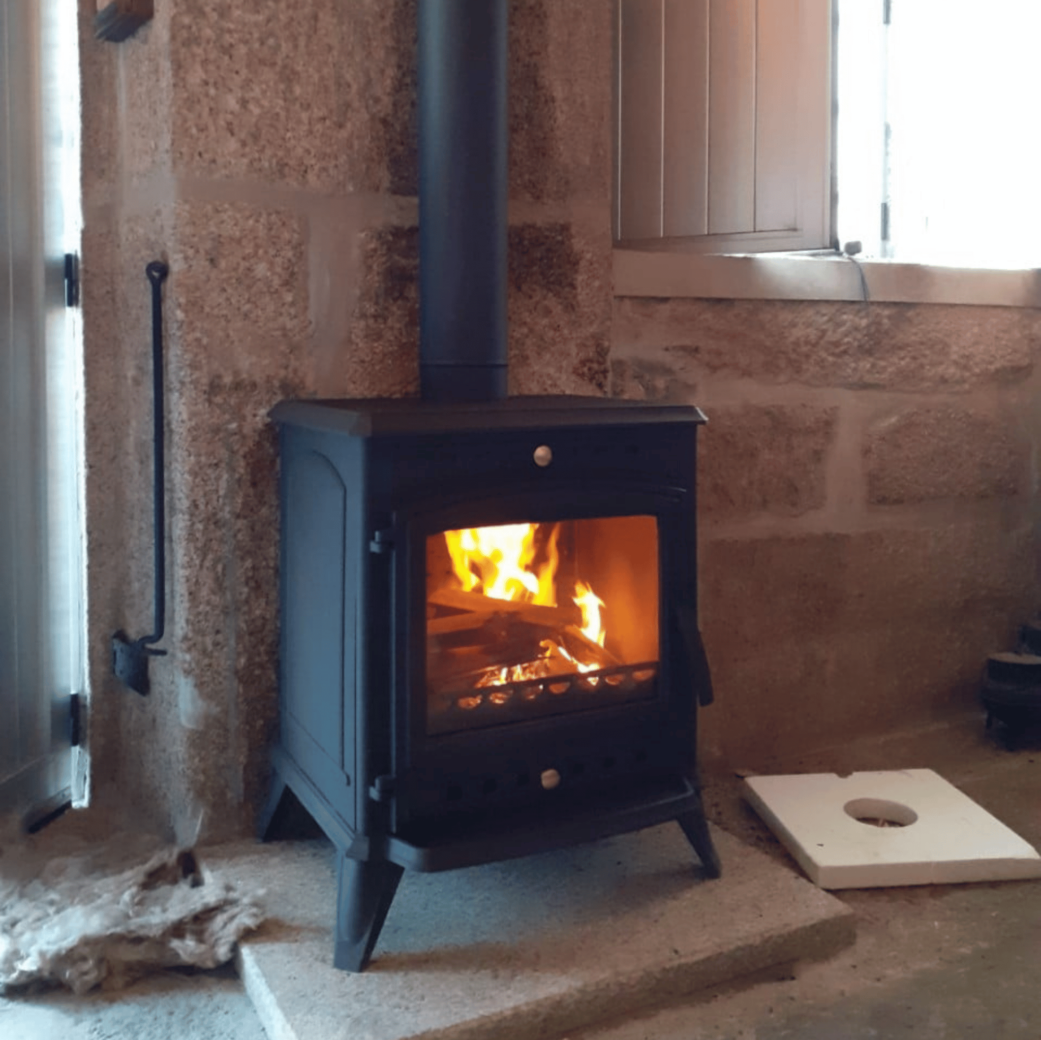 Invicta Altea Döküm Odun Sobası 9166 44